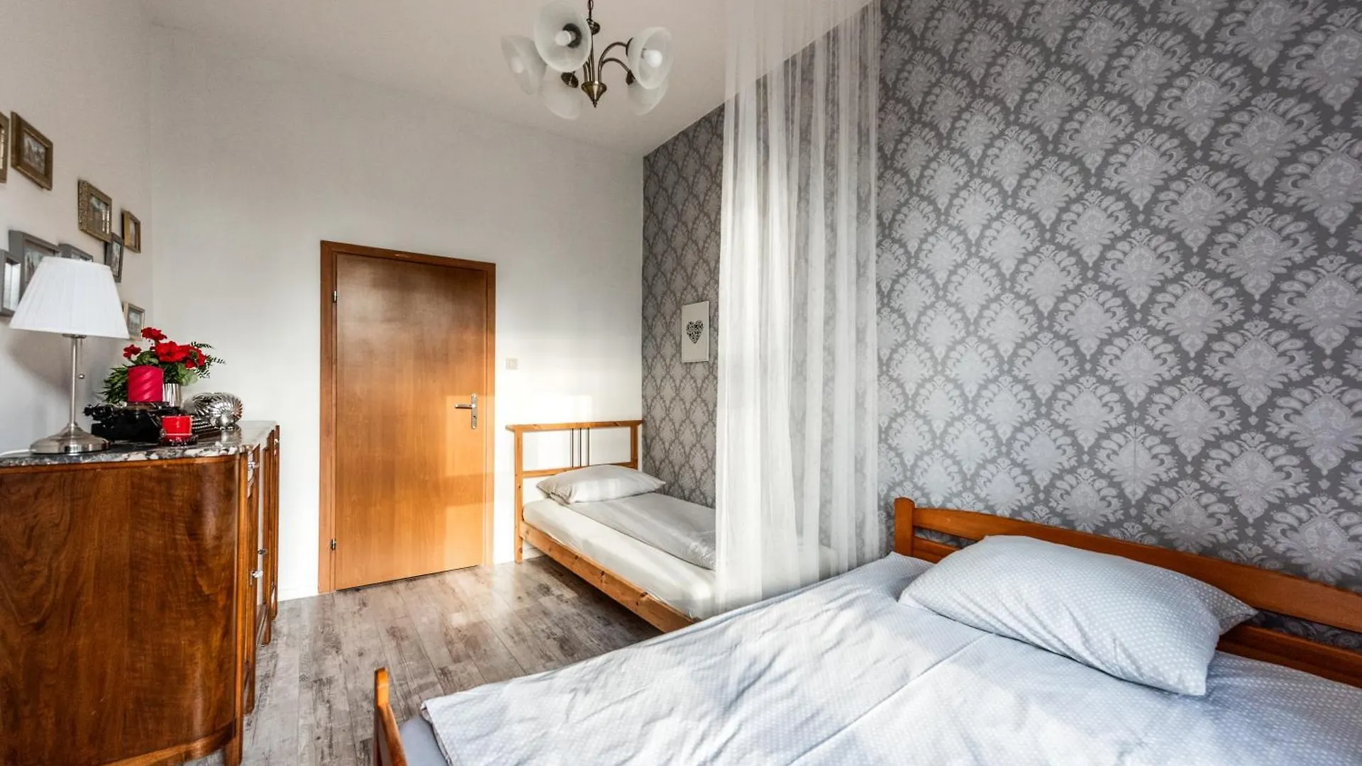 Apartament Tuz Przy Wawelu Krakow Poland